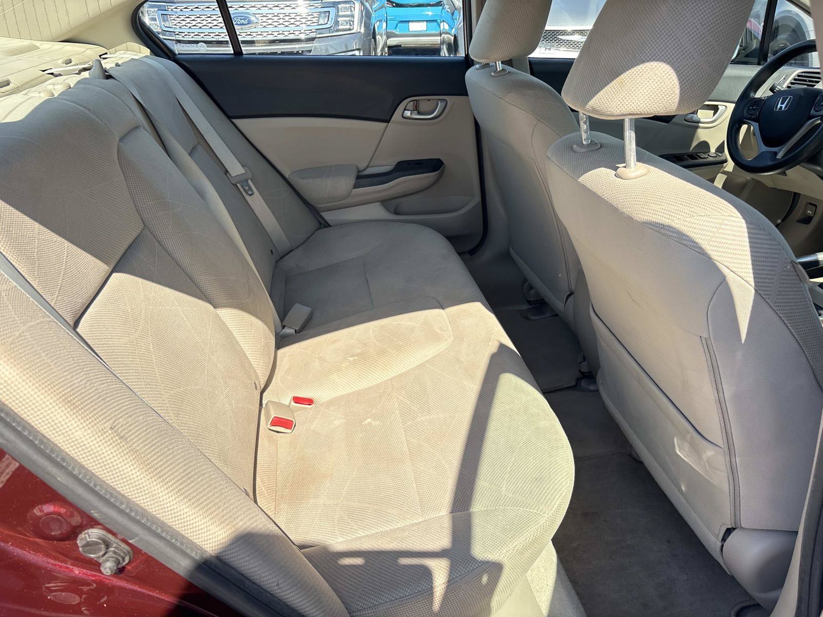 Used 2012  Honda LX image 19