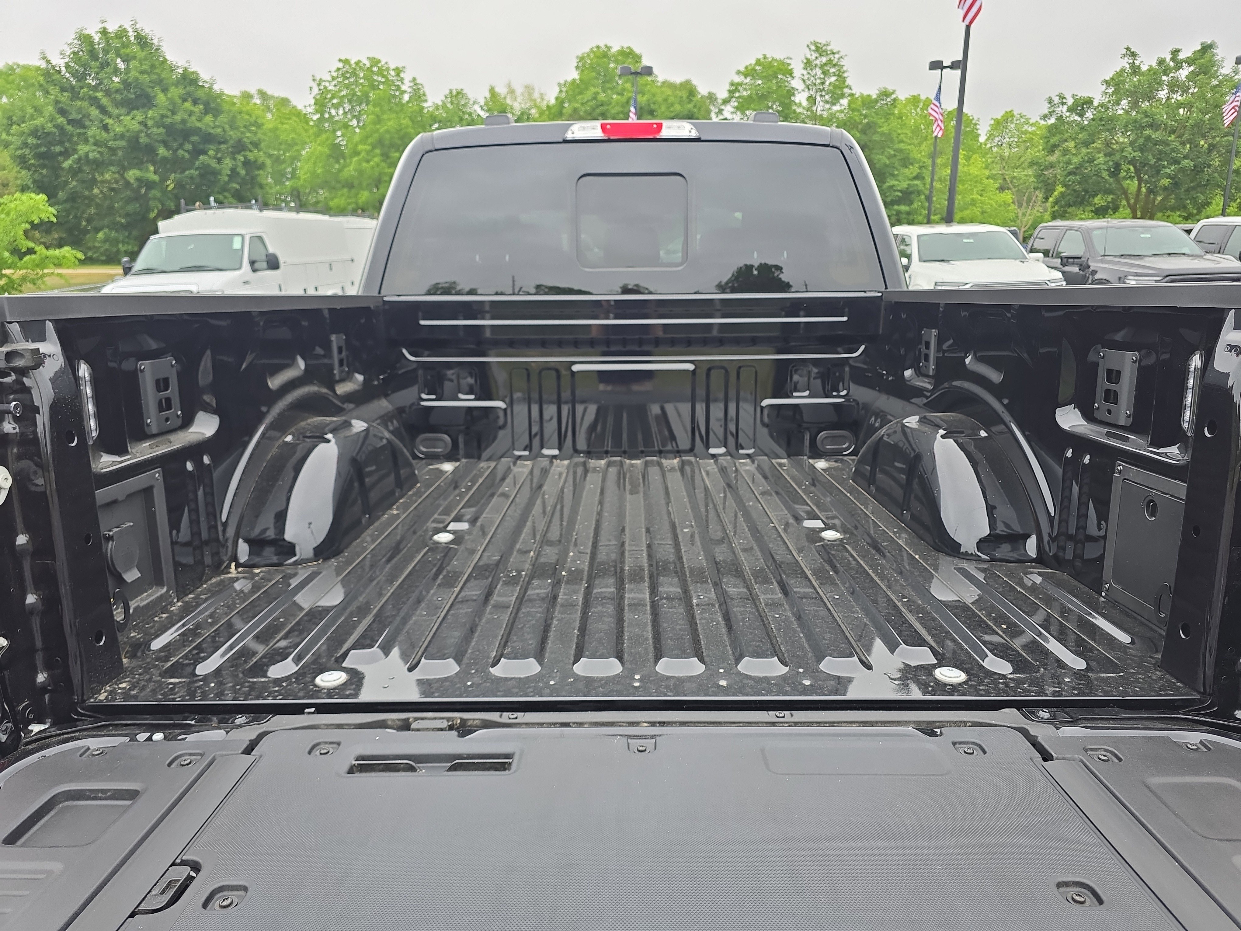 New 2026 Agate Black Metallic Ford Lariat® image 8