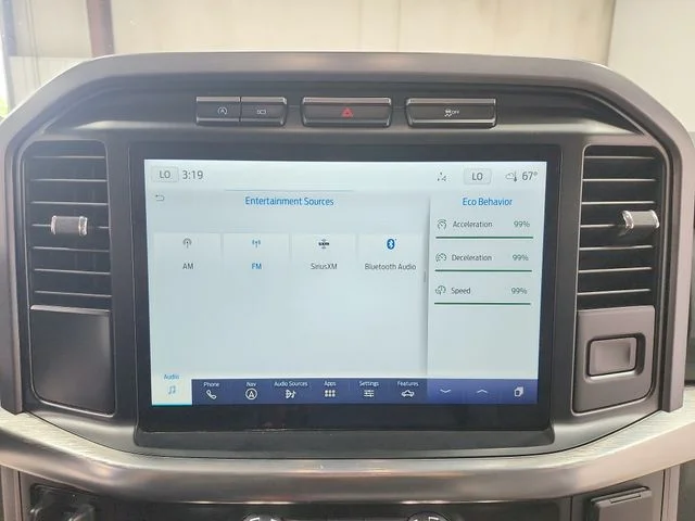 Used 2023 White Ford Lariat image 27