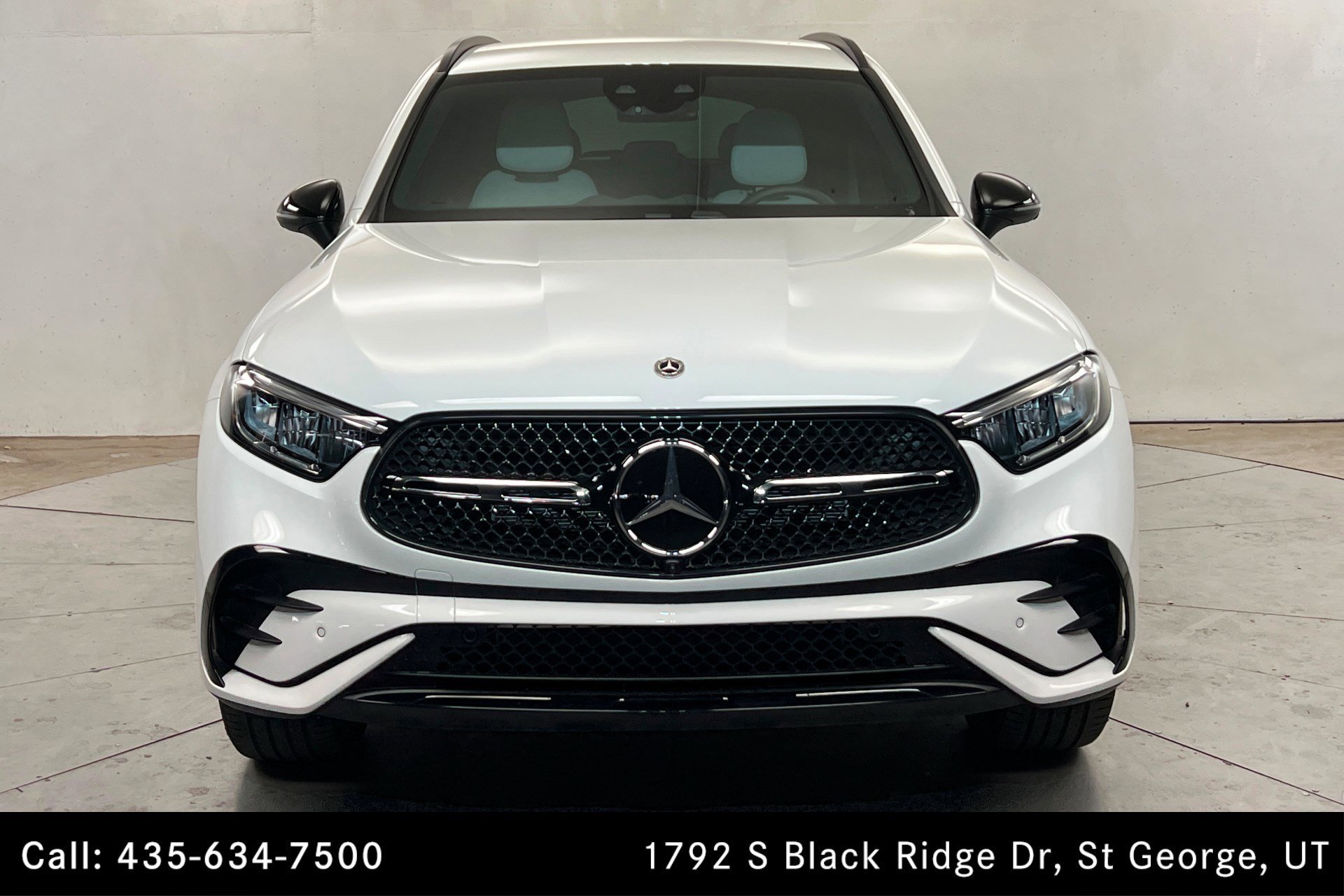 Certified Used 2026 Polar White Mercedes-Benz GLC 300 image 9