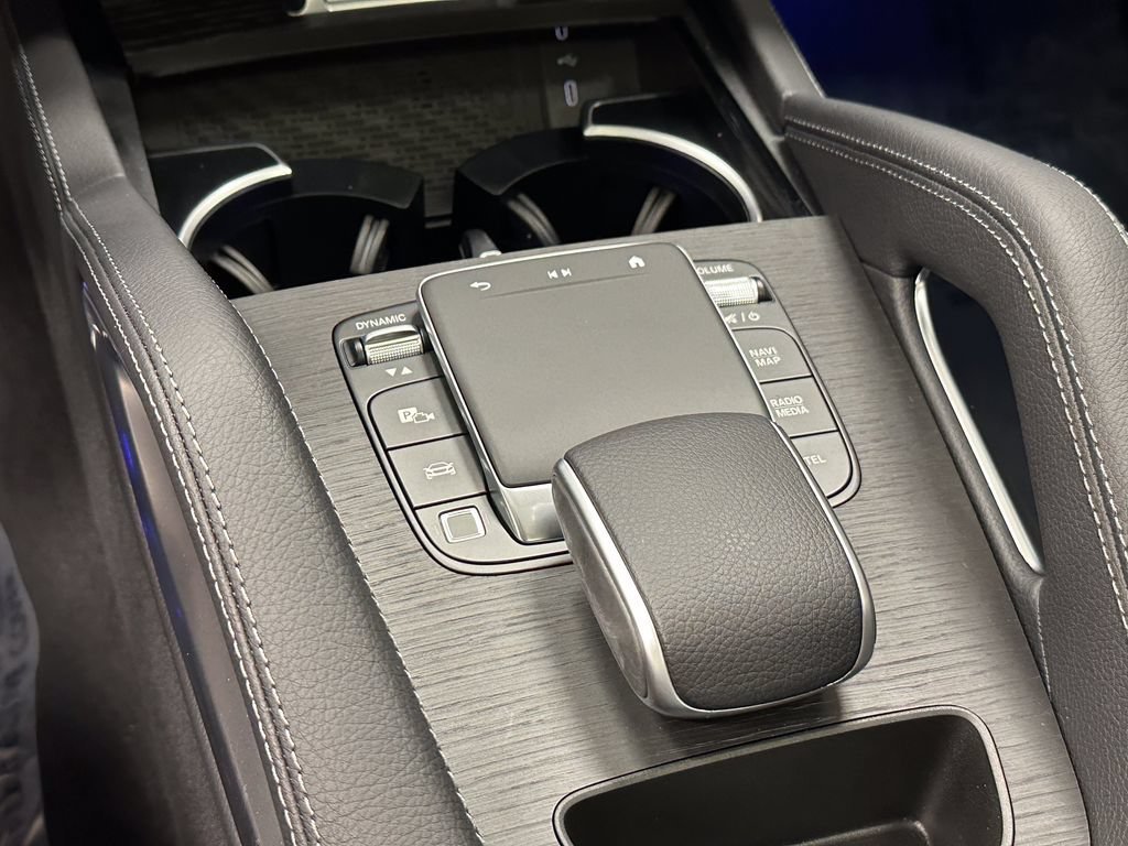 New 2026 MANUFAKTUR Silicon Grey Mercedes-Benz GLE 350 image 72
