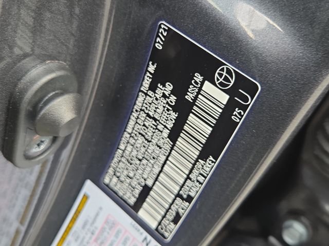 Used 2021 Gray Toyota XLE image 7