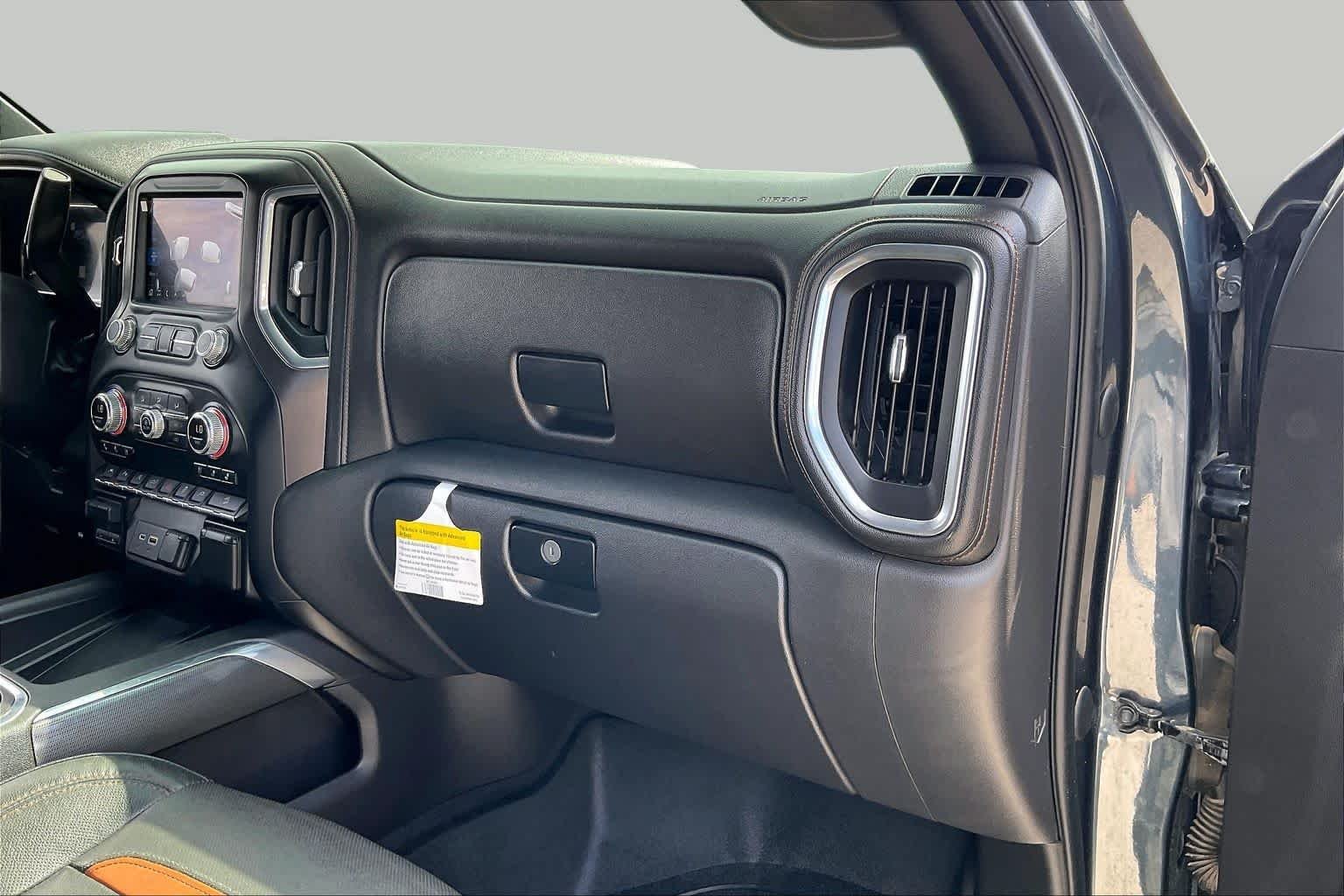 Used 2019 Dark Sky Metallic GMC AT4 image 18