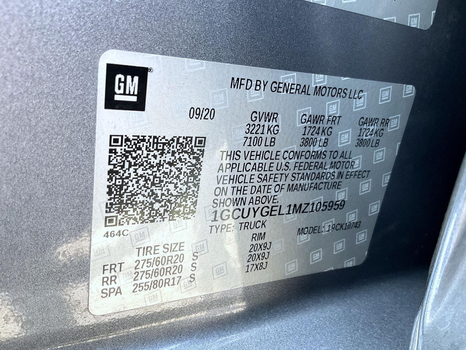 Used 2021 Gray Chevrolet LTZ image 25