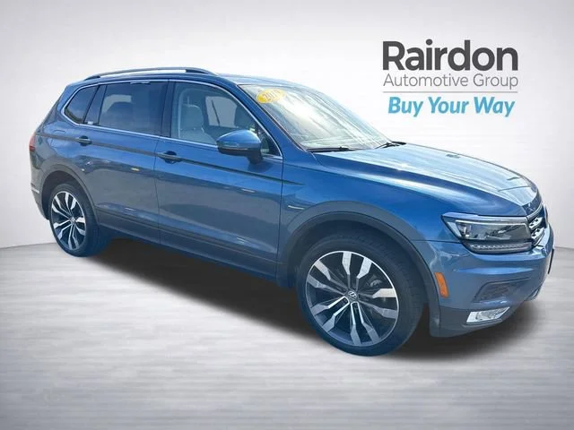 2019 Volkswagen Tiguan 2.0T SEL Premium 4Motion's photo