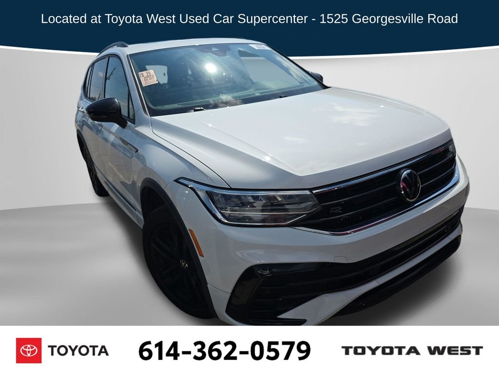 Used 2022 White Volkswagen 2.0T SE R-Line Black image 1