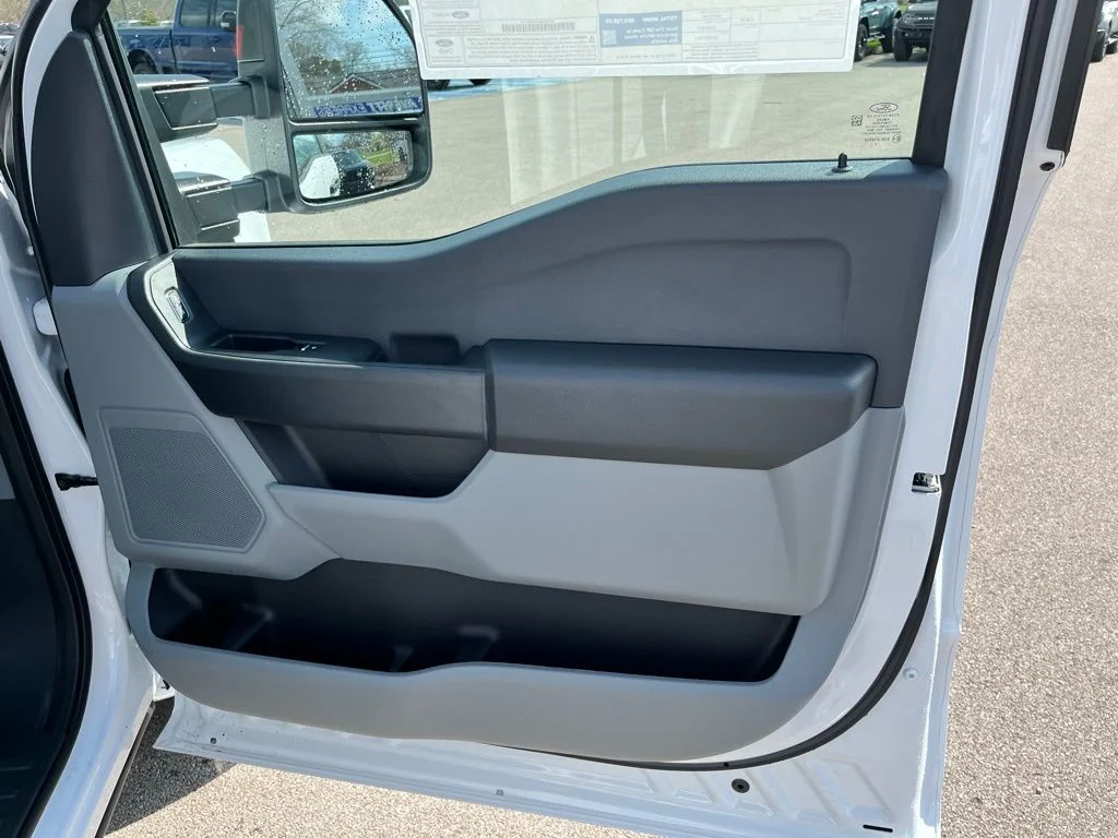 New 2026 White Ford XL image 8
