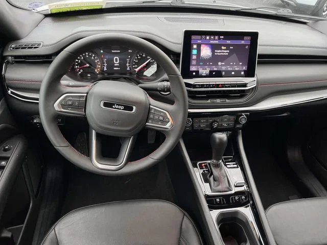 Used 2025 White Jeep Trailhawk image 12