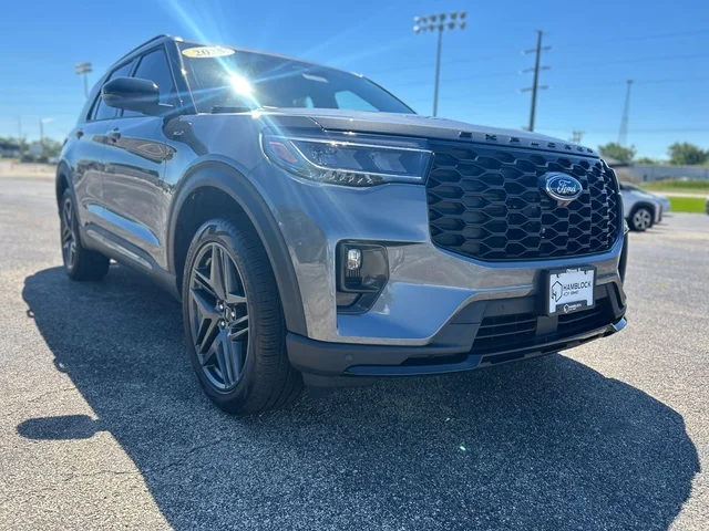 2025 Ford Explorer