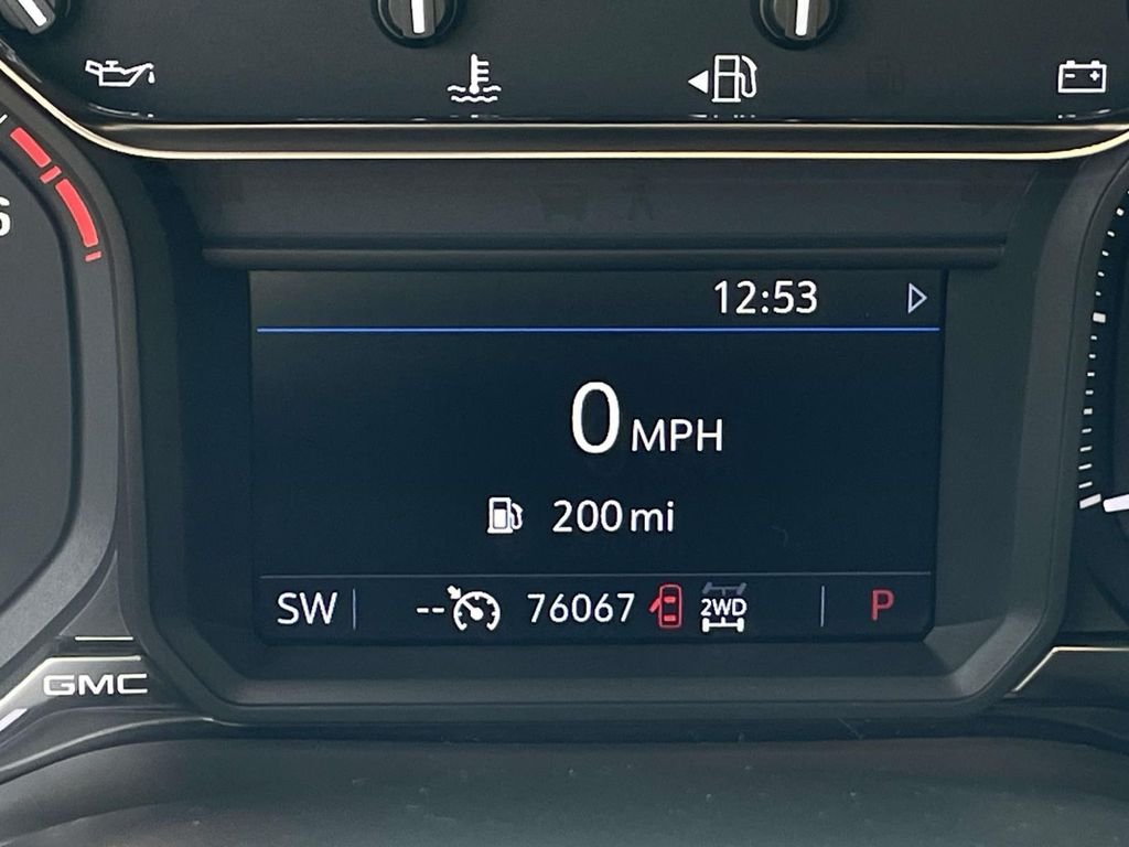 Used 2020 Blue GMC Elevation image 31