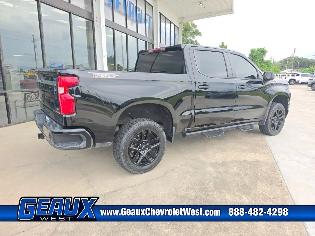 Used 2022 Black Chevrolet LT Trail Boss image 6