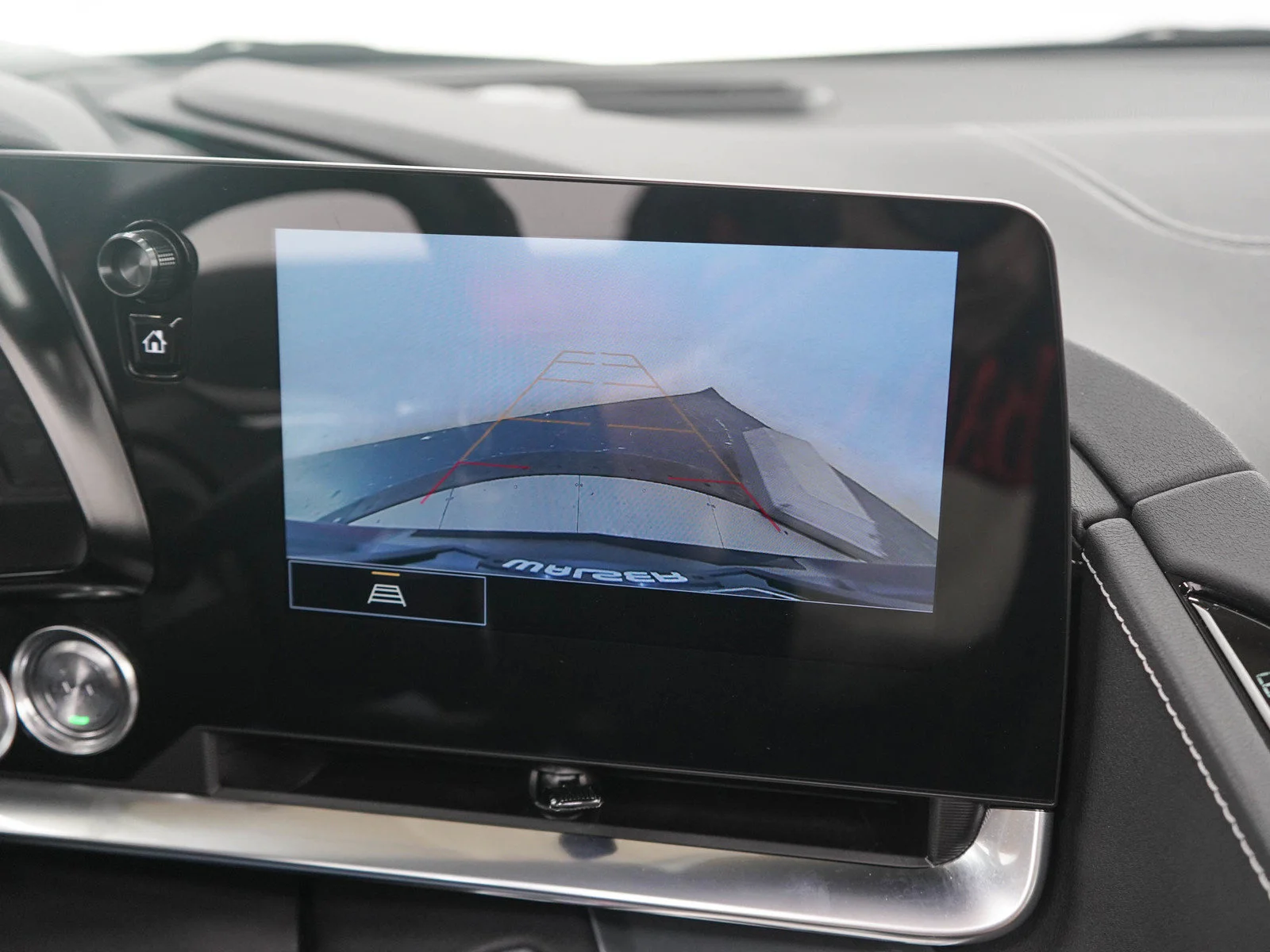 Used 2023  Chevrolet 1LT image 19