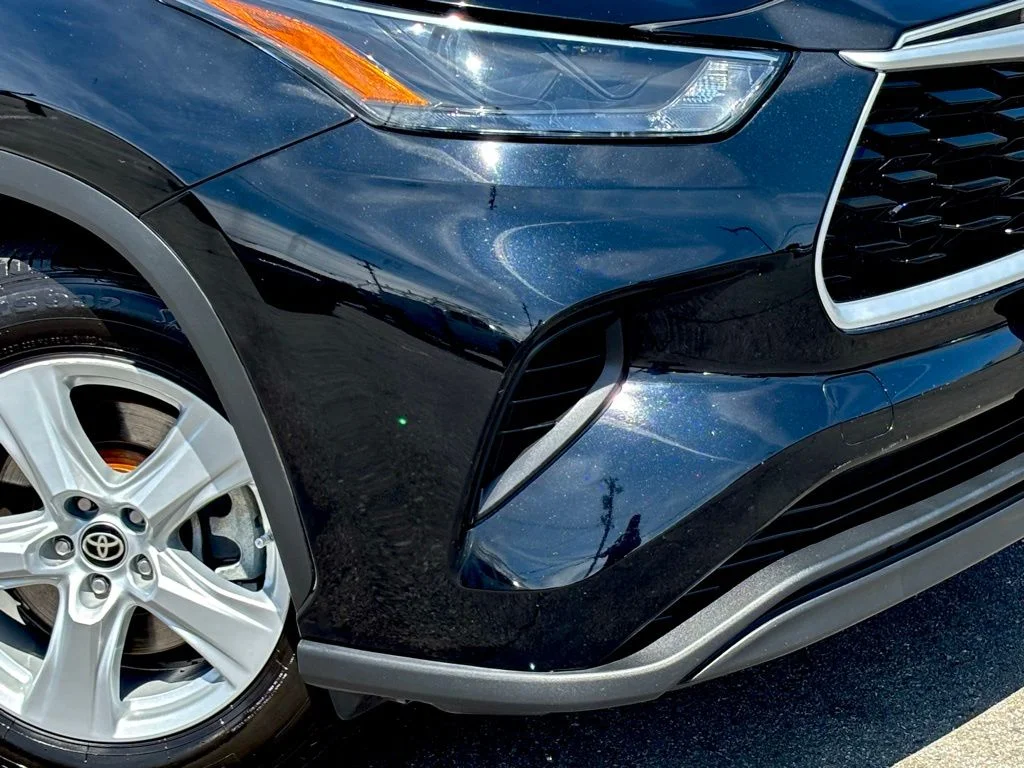 2023 Toyota Highlander L - Photo 7