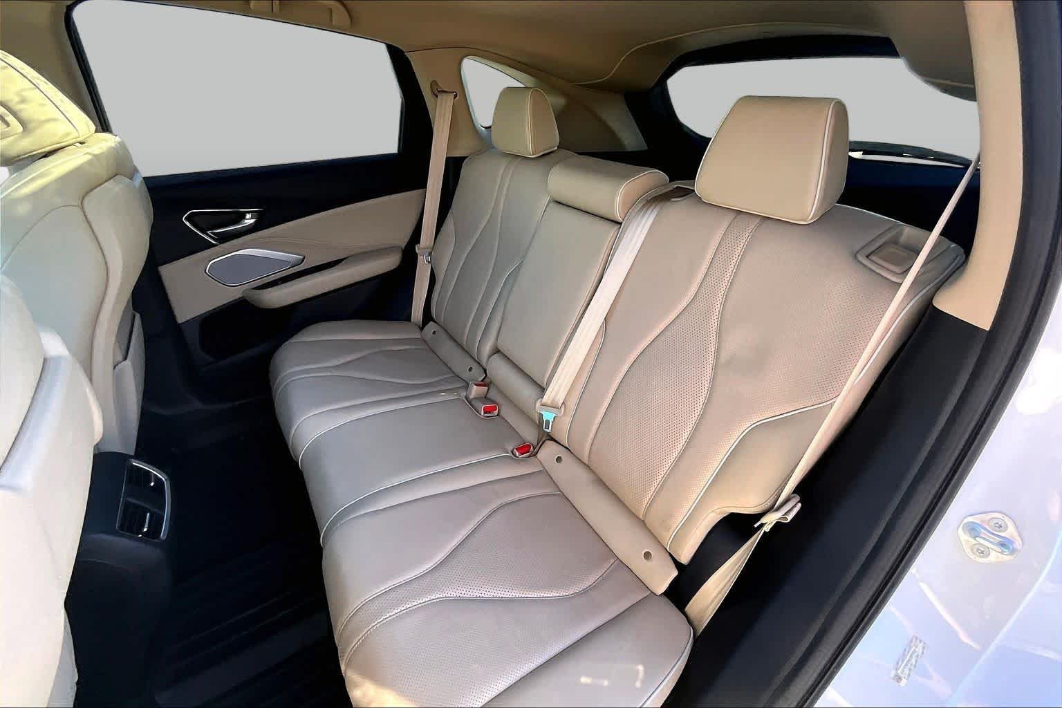 Used 2021 Platinum White Pearl Acura w/Advance Package image 21