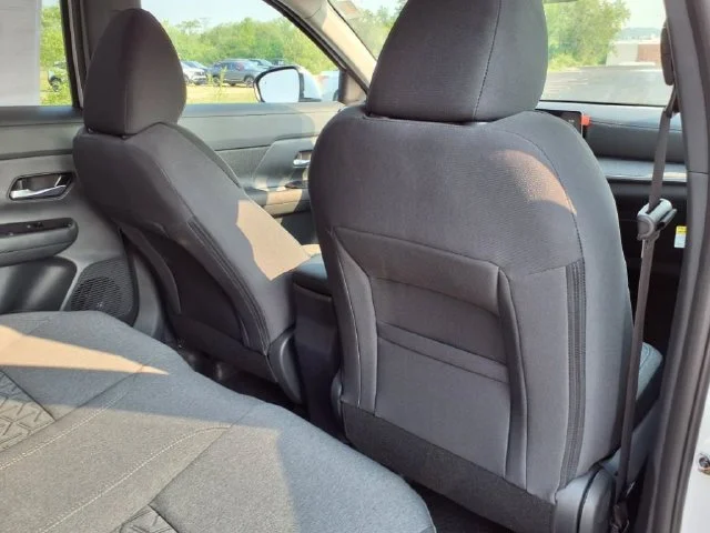 Used 2025 White Nissan SV image 16