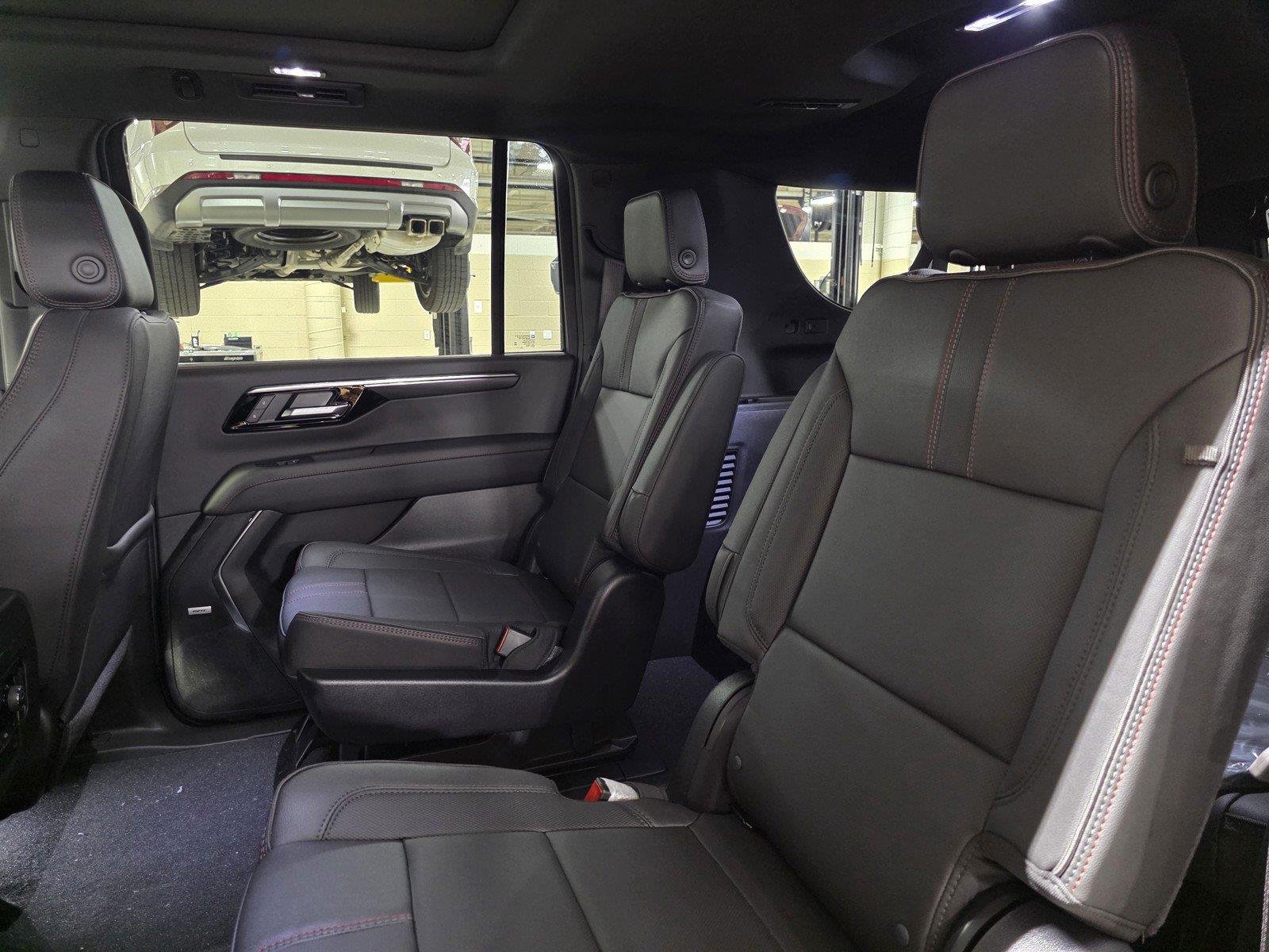 2027 Chevrolet Suburban RST - Photo 16