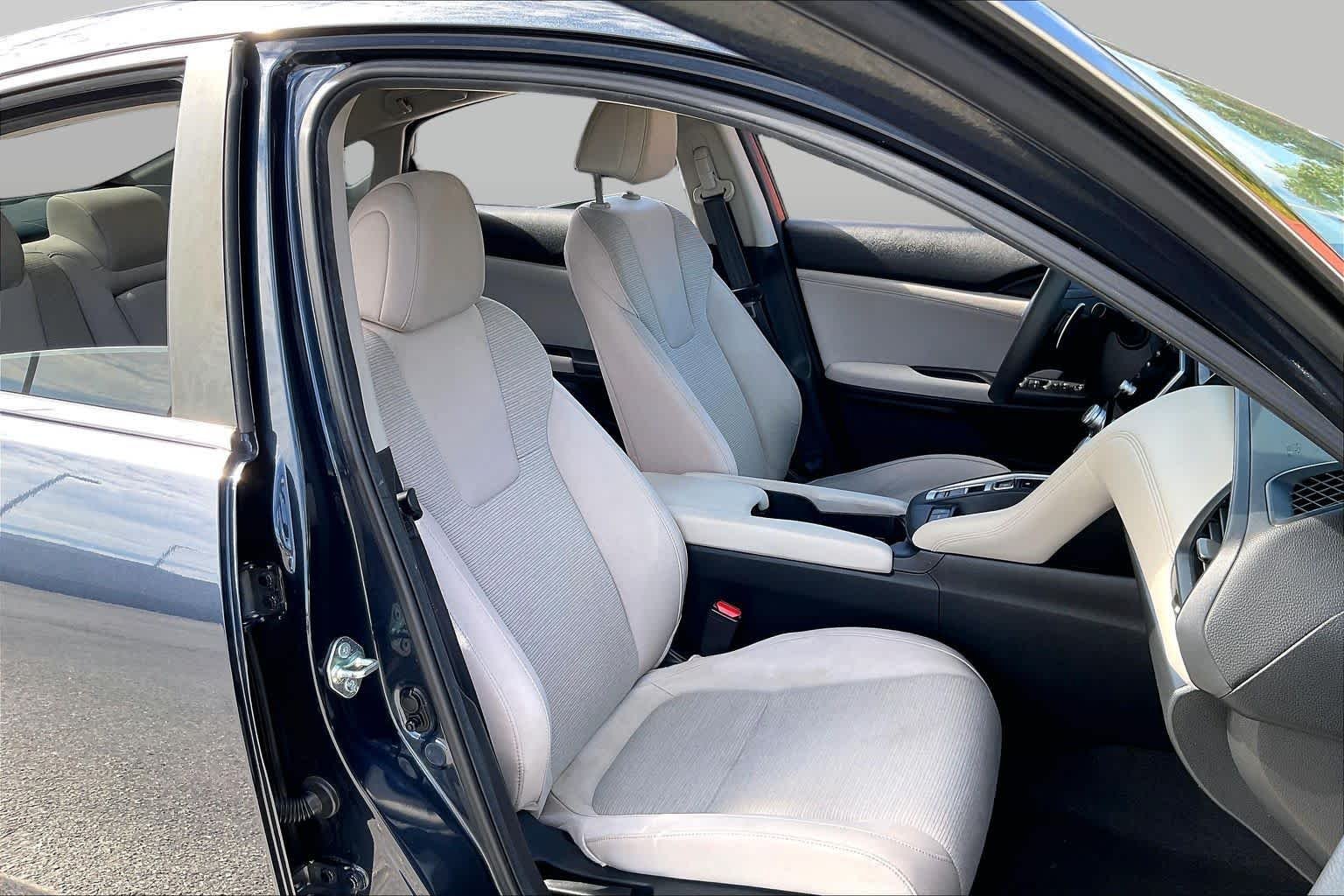 Used 2020 Cosmic Blue Metallic Honda EX image 9