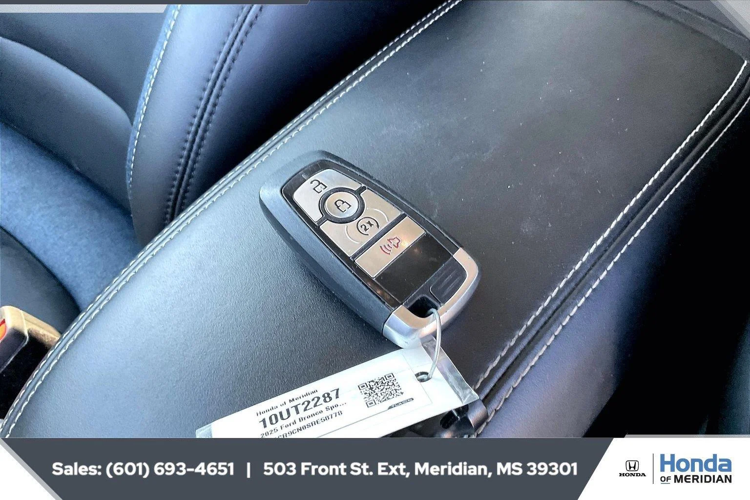 Used 2025 Carbonized Gray Ford Outer Banks image 9