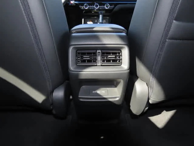 Used 2024 Crystal Black Pearl Honda EX-L image 23