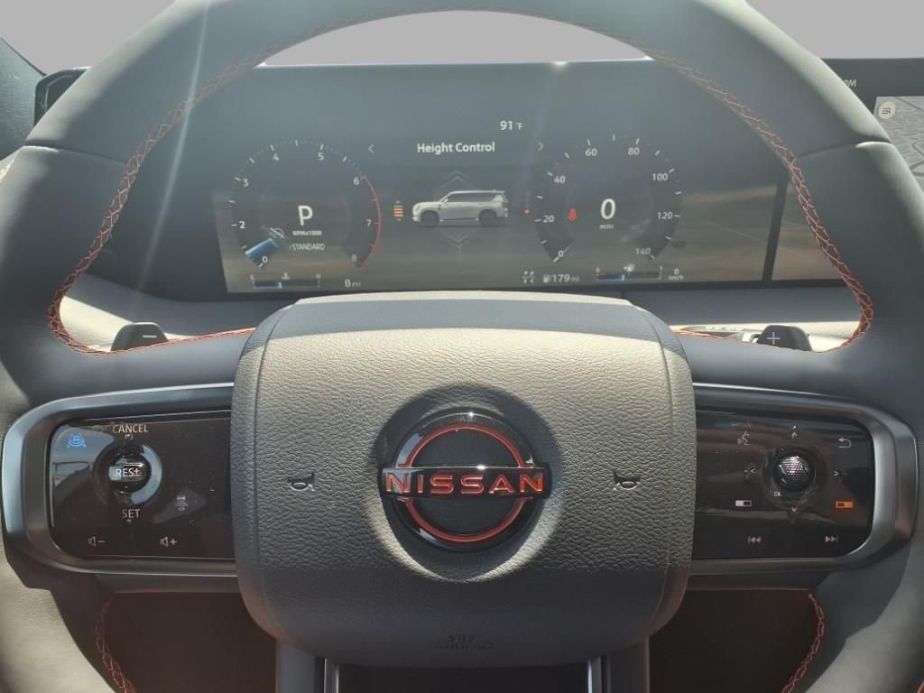 2025 Nissan Armada PRO-4X - Photo 11