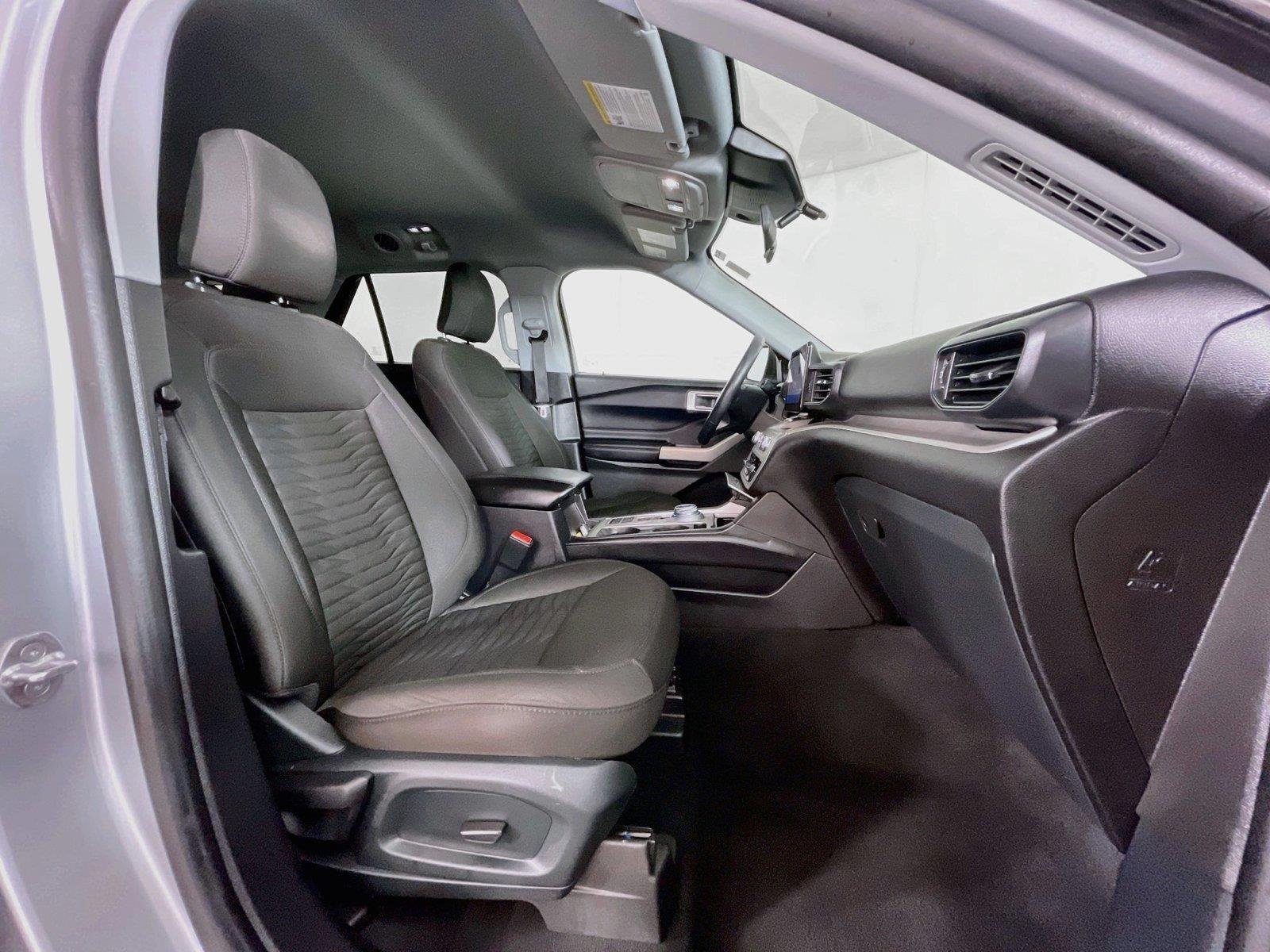 Used 2021 Iconic Silver Ford XLT image 32