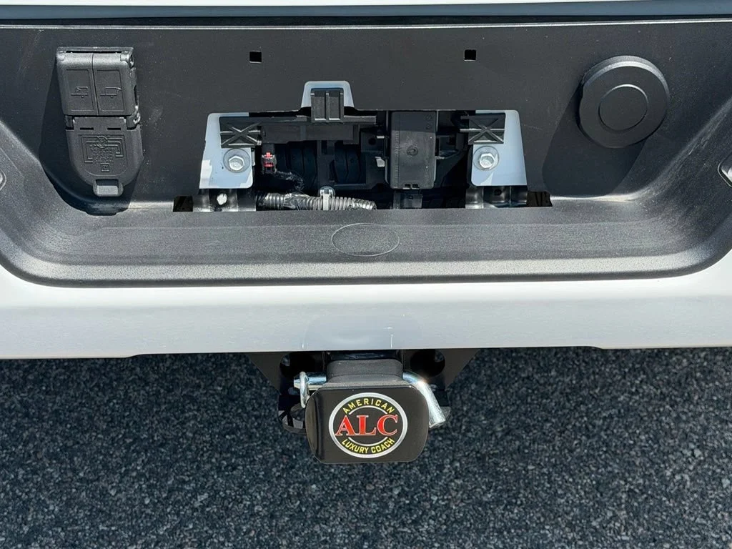 New 2026 Summit White GMC AT4 image 25