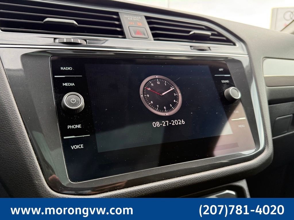 Used 2023 Gray Volkswagen 2.0T SE image 42