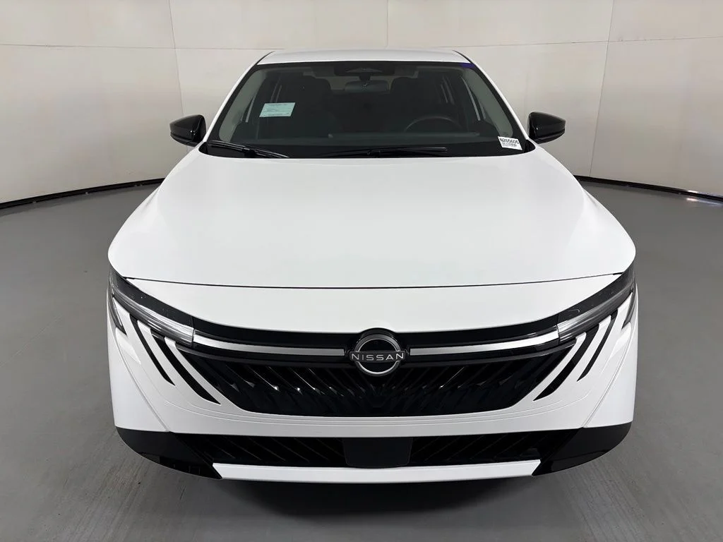 New 2026 White Nissan S image 3