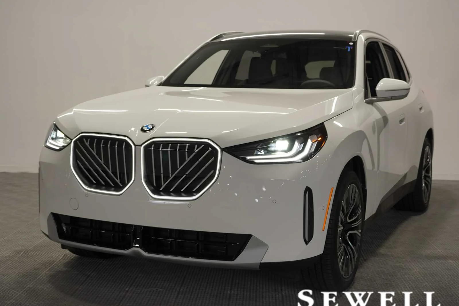 2026 BMW X3 30 XDRIVE's photo