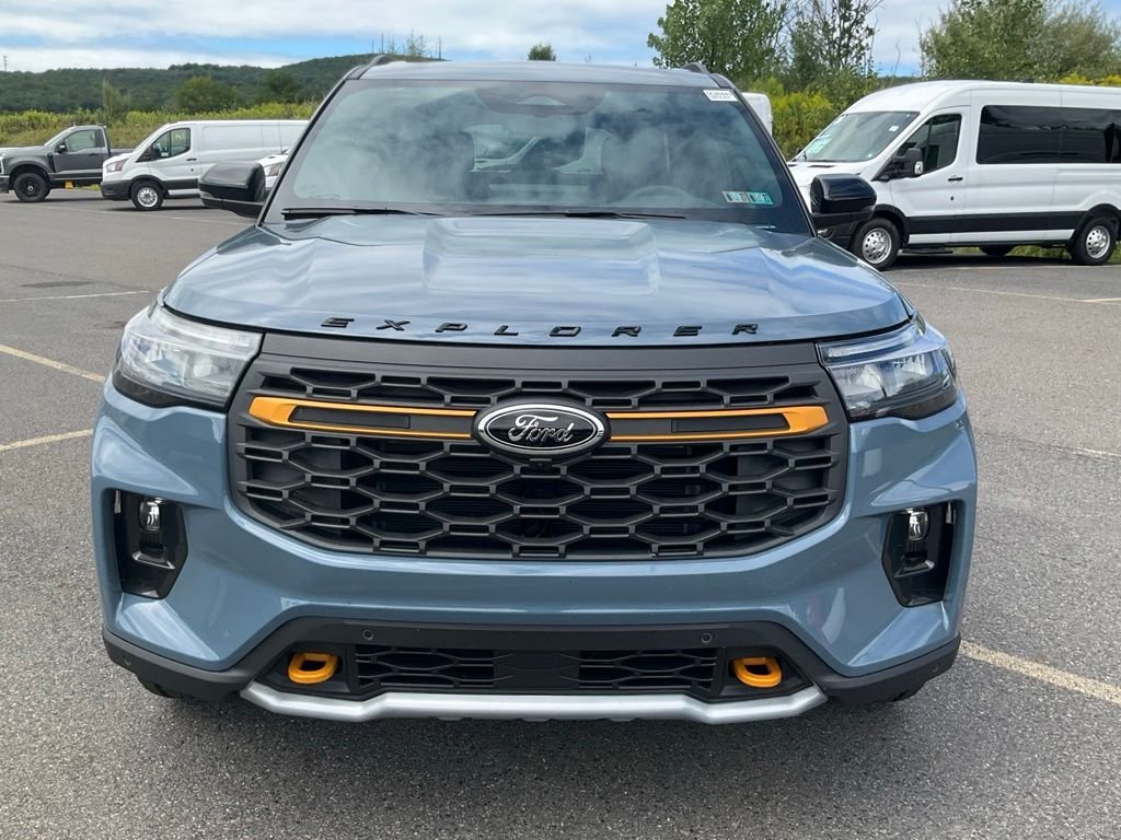 New 2026 Vapor Blue Metallic Ford Tremor® image 24