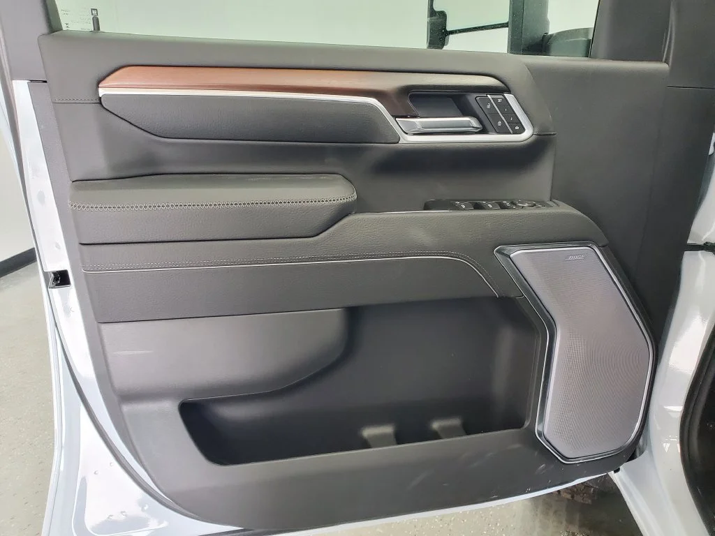 New 2026 Glacier White Tricoat GMC Denali image 8