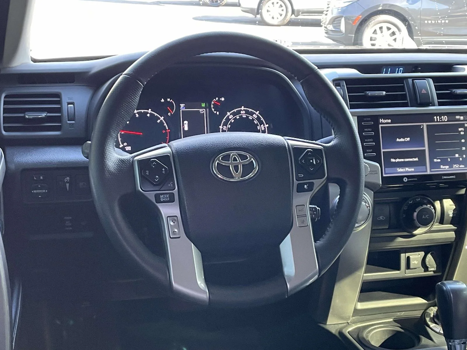 Used 2023  Toyota SR5 image 13