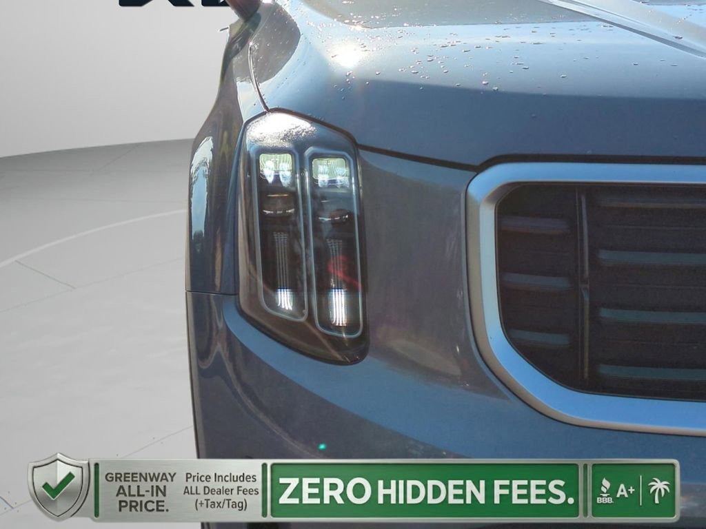 Used 2023 Everlasting Silver Kia SX image 35