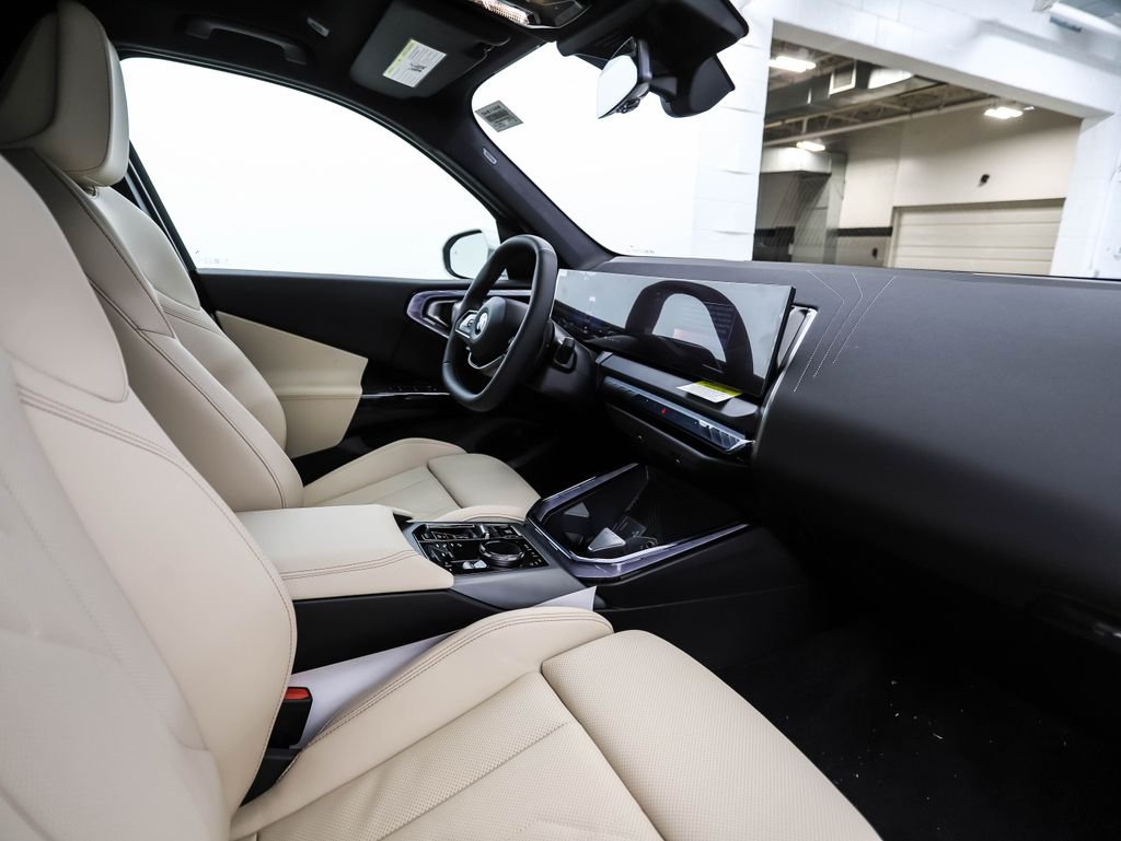 New 2026 White Metallic BMW 30 xDrive image 30
