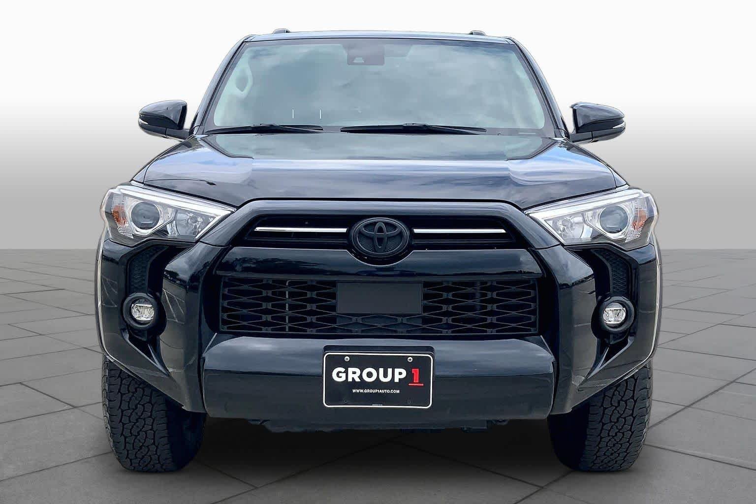 Used 2023 Midnight Black Metallic Toyota SR5 Premium image 4