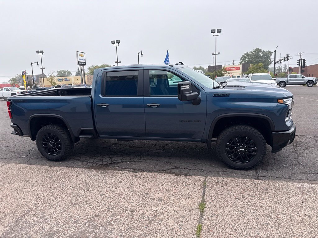New 2026 Lakeshore Blue Metallic Chevrolet LT image 8