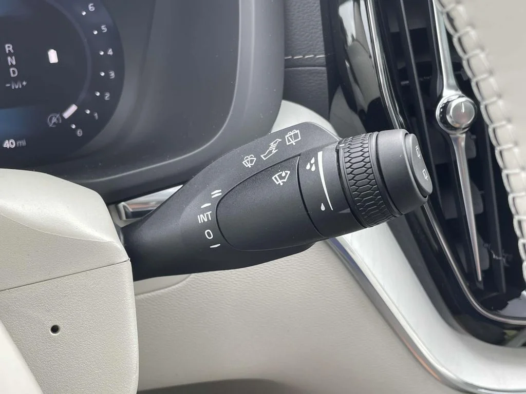 2026 Volvo XC60 Ultra - Photo 16
