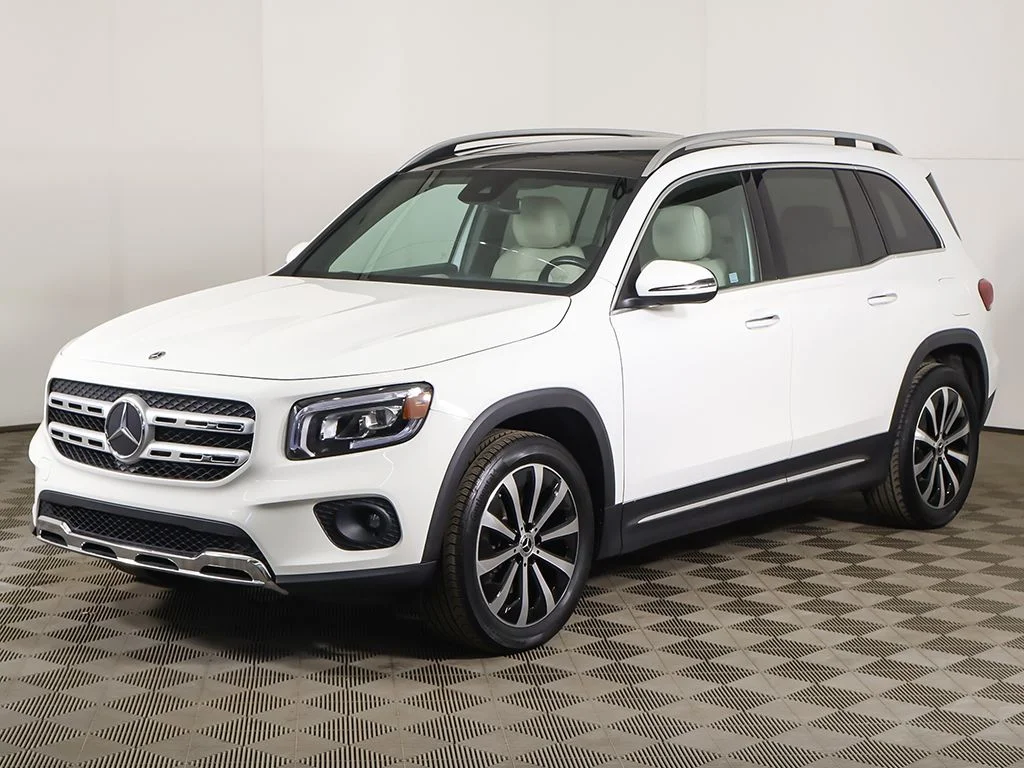 Used 2022 Polar White Mercedes-Benz GLB 250 image 9