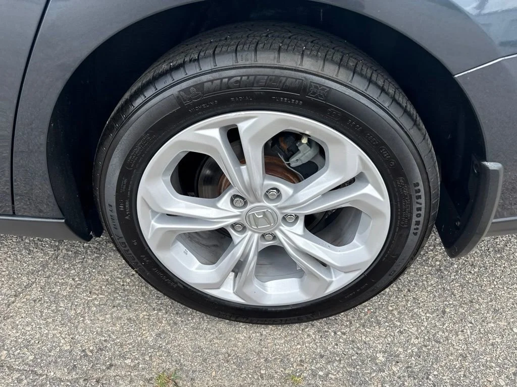 Used 2025 Gray Honda LX image 29