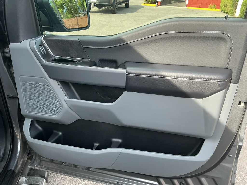 Used 2025 Carbonized Grey Metallic Ford XLT image 12