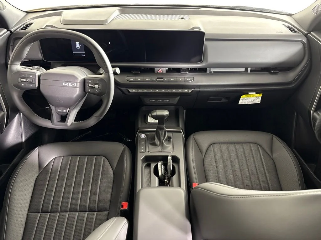 New 2027 Terrain Brown / Black Roof Kia X-Line S image 13