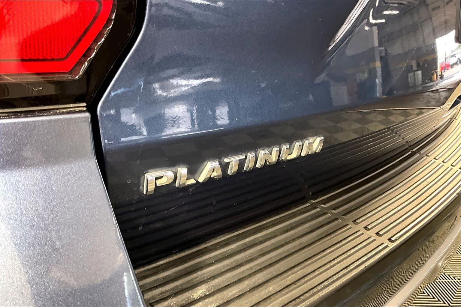 Used 2019 Blue Ford Platinum image 10