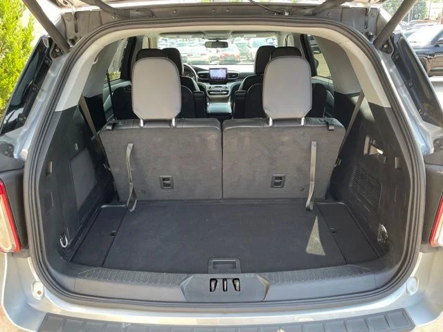 Used 2024 Silver Ford XLT image 60