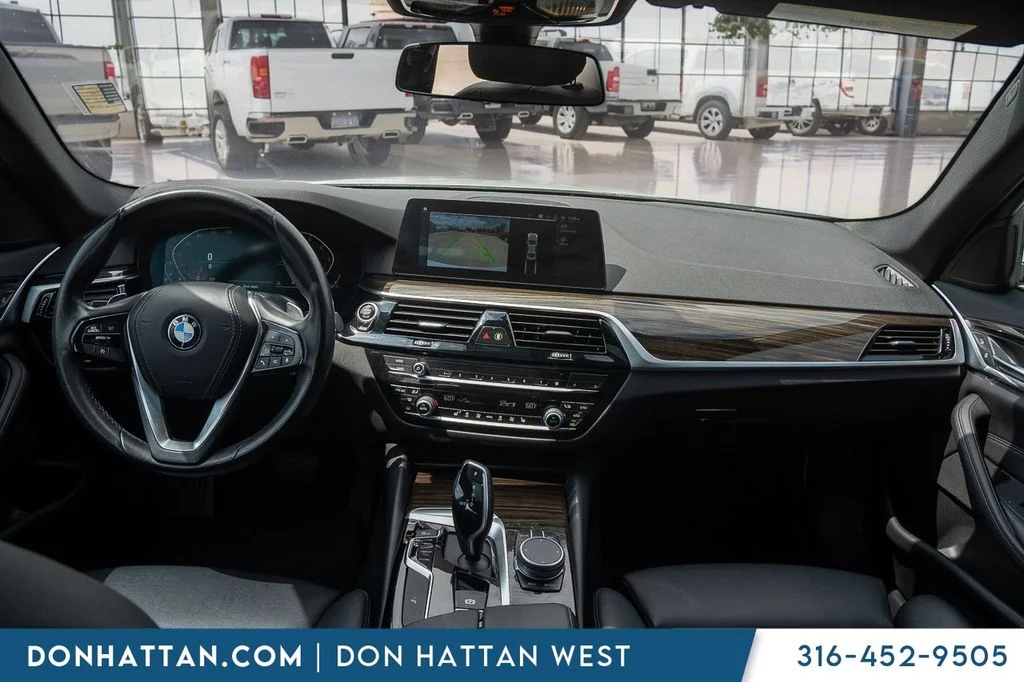 Used 2020 White BMW 530i image 5