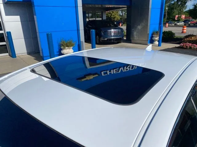 Used 2015 White Lexus 350 image 9