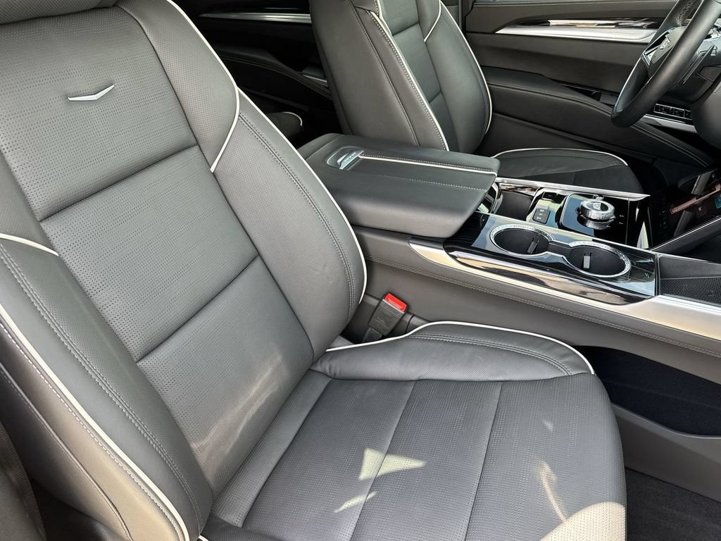 2026 Cadillac Escalade ESV Sport - Photo 30