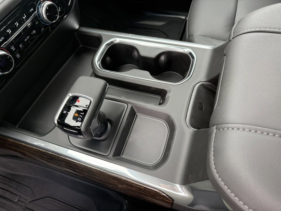 2026 GMC SIERRA - Image 25