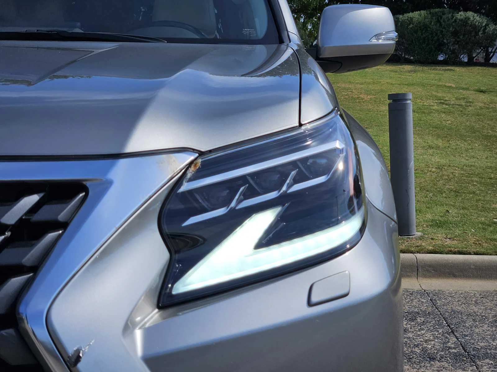 Certified Used 2023 ATOMIC SILVER Lexus Premium image 6