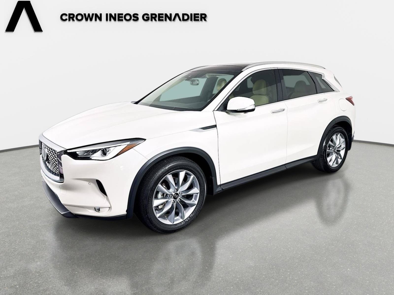 Used 2022 Majestic White INFINITI ESSENTIAL image 1