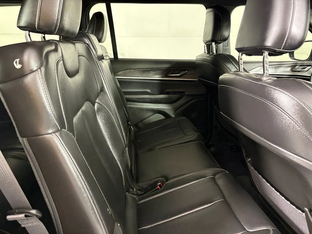 Used 2024 Silver Jeep Limited image 17
